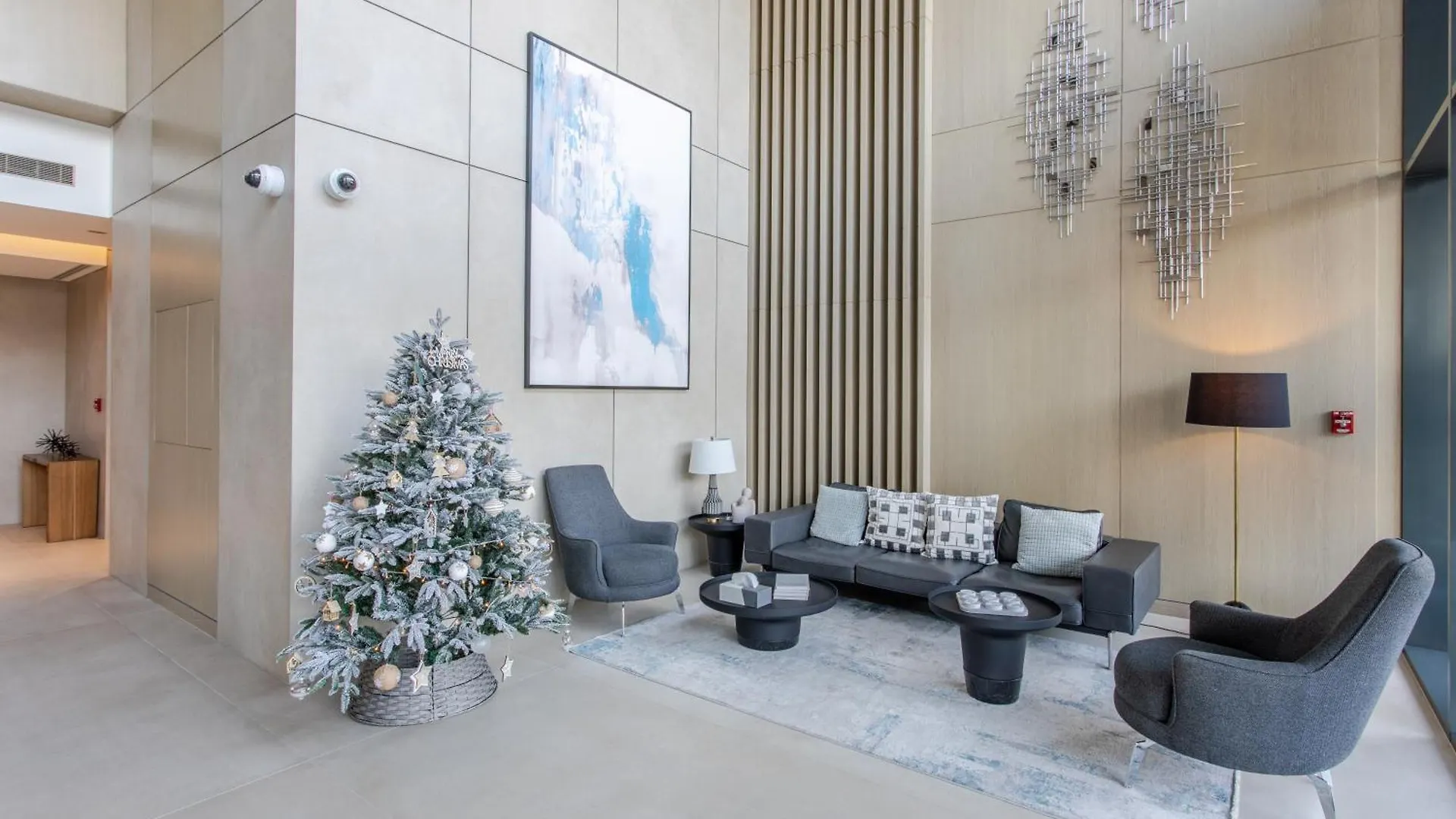 Stay By Latinem Luxury 2Br Holiday Home W205 Near Burj Khalifa Dubai Apartment